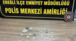 Bekçiler Tarafından Durdurulan Şahsın Üzerinden Tarihi Paralar Çıktı