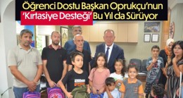 Öğrenci Dostu Başkan Oprukçu’nun ‘Kırtasiye Desteği’ Bu Yıl Da Sürüyor