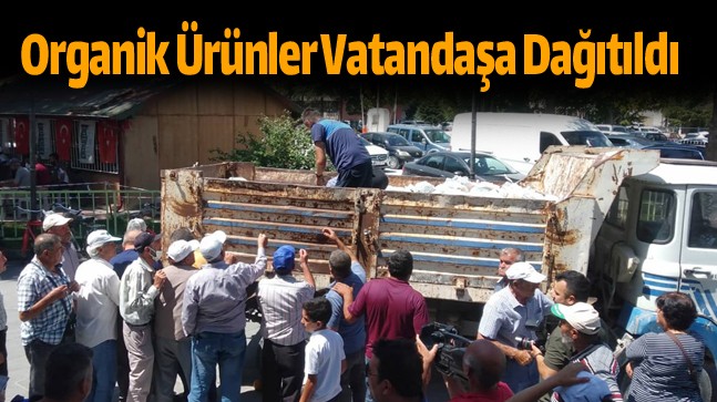 Organik Tarım Alanında Hasat Edilen İlk Ürünler, Belediye Tarafından Vatandaşlara Ücretsiz Dağıtıldı