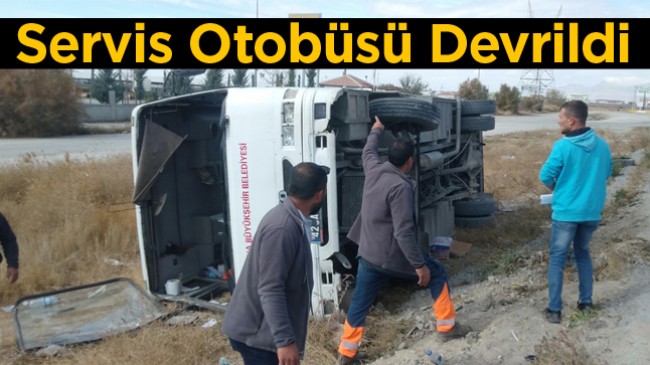 Ereğli’de Yoldan Çıkan Servis Otobüsü Devrildi