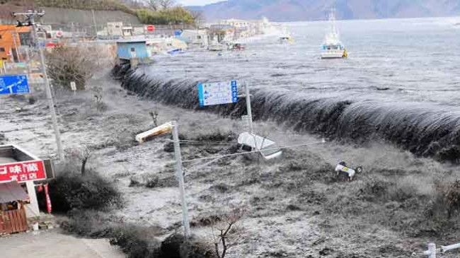 Endonezya’da Büyük Deprem